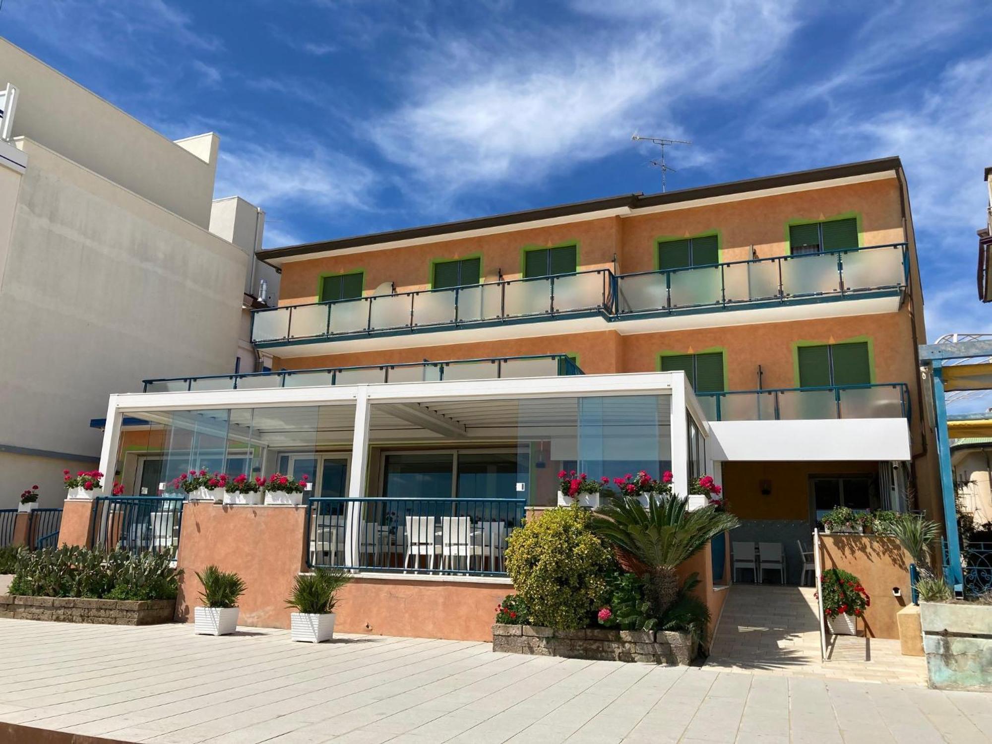 Hotel Giacomazzo Caorle Extérieur photo