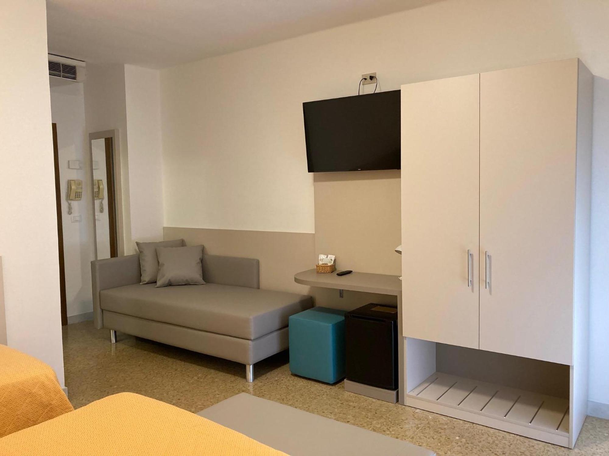Hotel Giacomazzo Caorle Extérieur photo