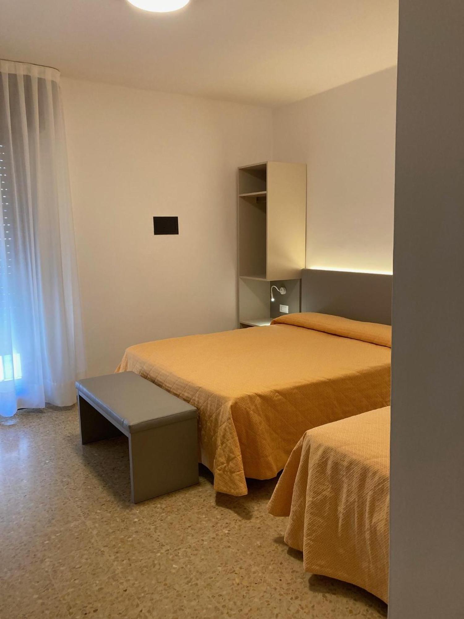 Hotel Giacomazzo Caorle Extérieur photo