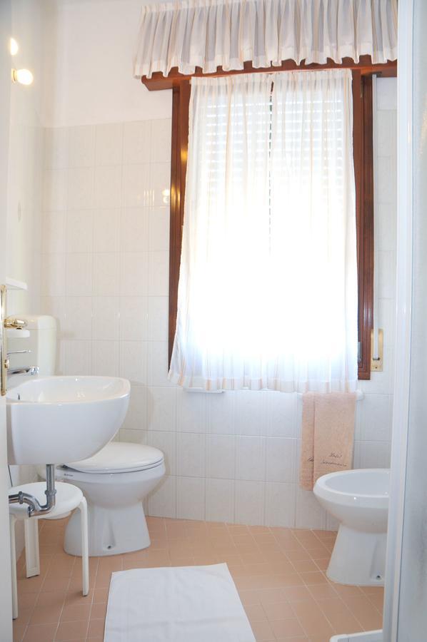 Hotel Giacomazzo Caorle Extérieur photo