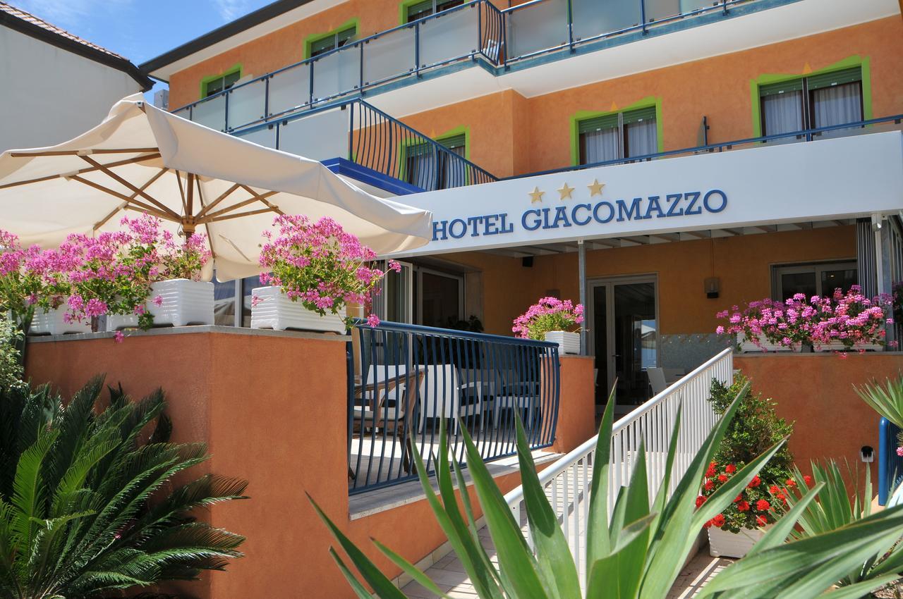 Hotel Giacomazzo Caorle Extérieur photo